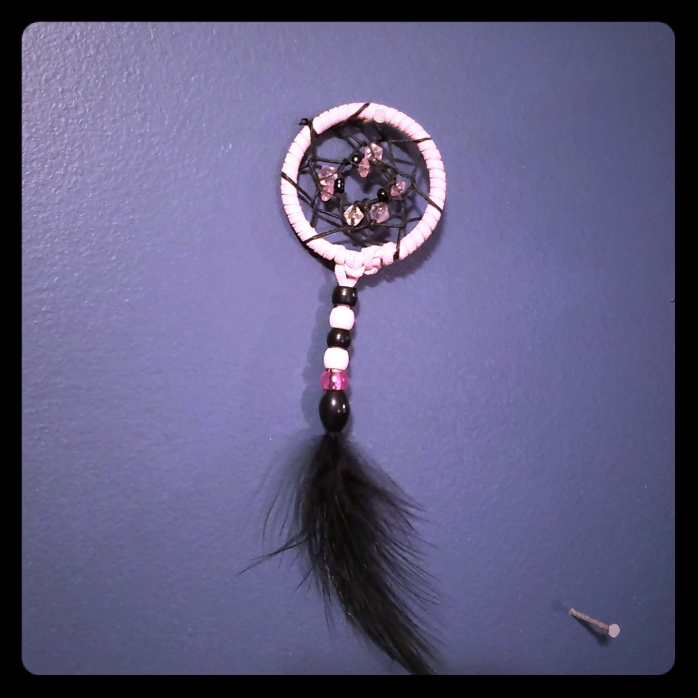Keychain or mirror hanger